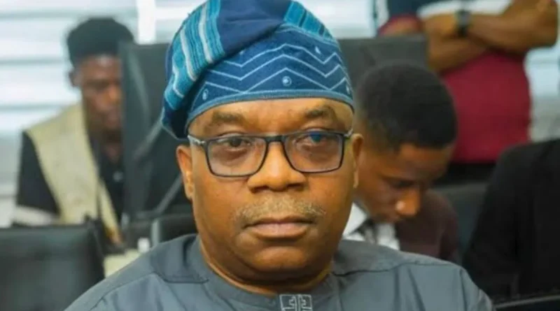 Ambassador Enikanolaye Sola